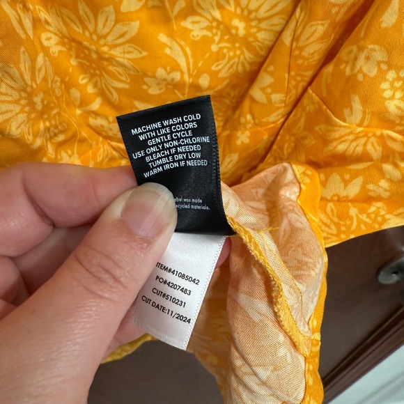 Torrid 2X Iceland Poppy Floral Challis Sweetheart‎ Short Sleeve Top Plus Size - Picture 6 of 8